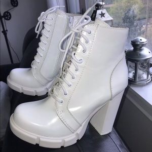 Jeffrey Campbell White Leather Boots Size 7.5